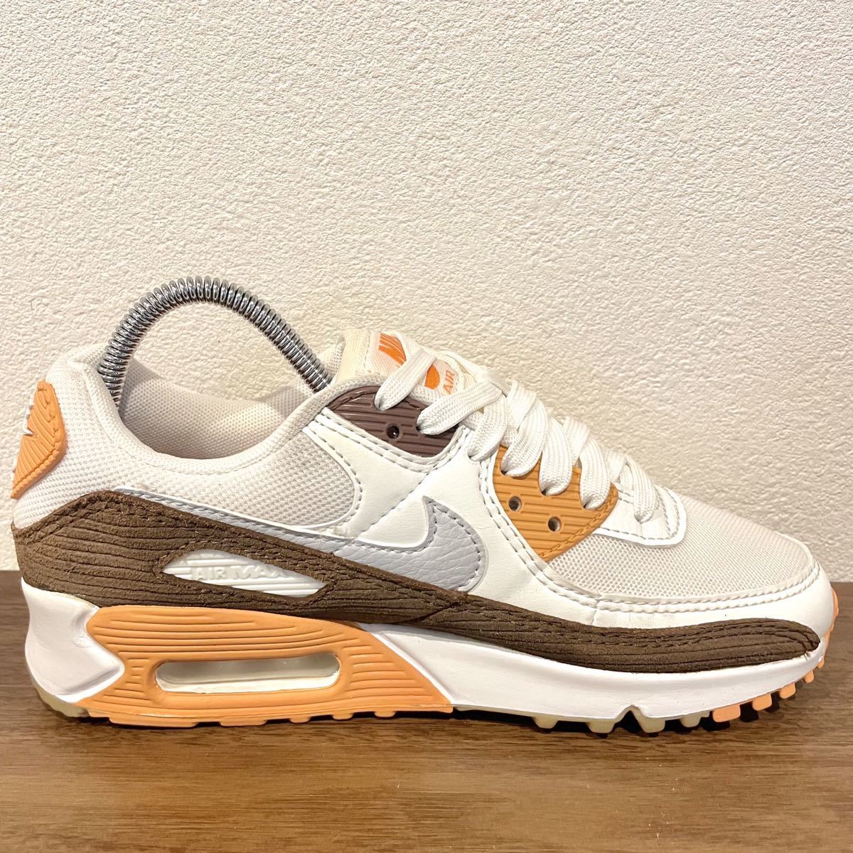 NIKE WMNS AIR MAX 90 SE ナイキ エア マックス 90 ホワイト マルチカラー DZ5379-100 レディース ローカットスニーカー 23cm_画像5