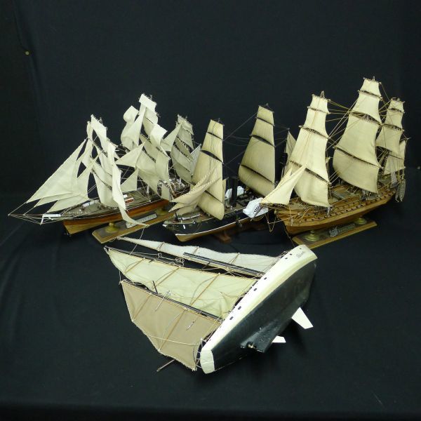 W377 直引取推奨 木製帆船模型まとめ ナポレオン カティサーク パラワン サスケハナ ディスプレイ 置物 飾物/200