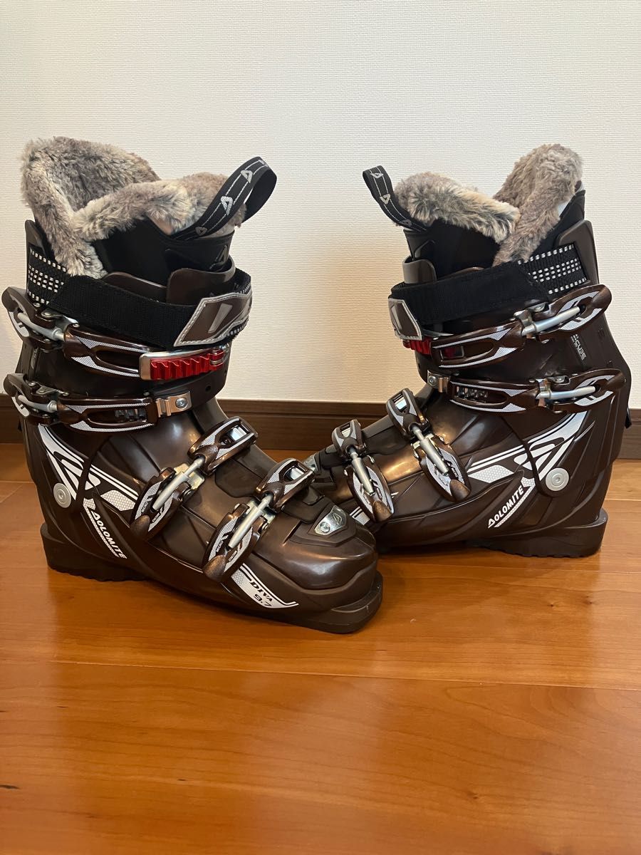 スキー ブーツ DOLOMITE DIVA 26 0-26 5 ミッドエントリー スキー ブーツ DOLOMITE DIVA 26 0-26 5 ミッドエントリー