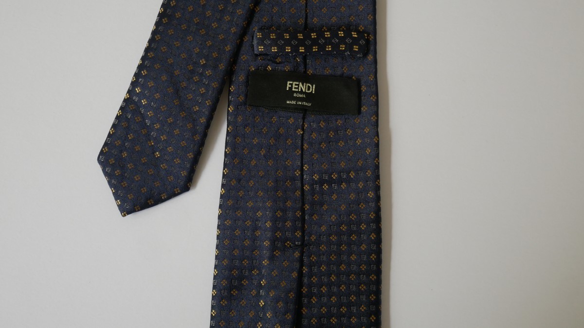 未使用に近い【FENDI ROMA フェンディ】USED ブランドネクタイ/m93-F-26-30_画像4