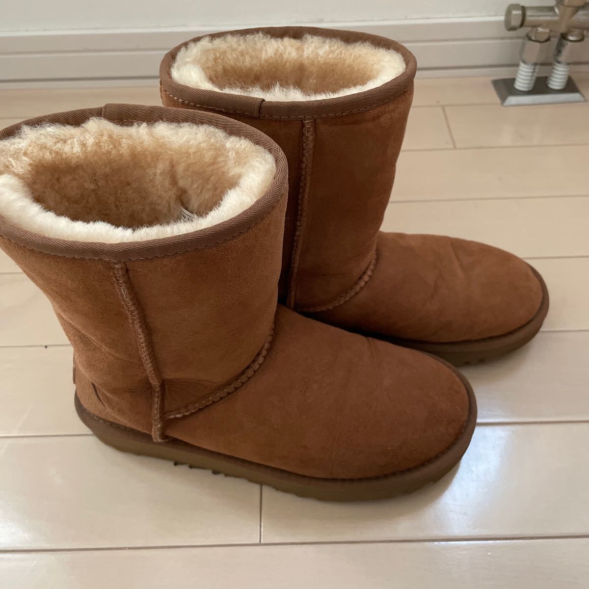 超美品 アグ オーストラリア UGG australia クラシックショート CLASSIC SHORT ムートンブーツ 24cm 茶色 ブラウン レディース 38 US5.5_画像10