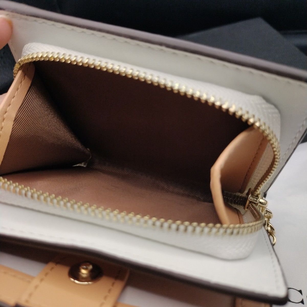 新品】COACH コーチ 折財布 レディース 匿名配送 無料配送|PayPayフリマ