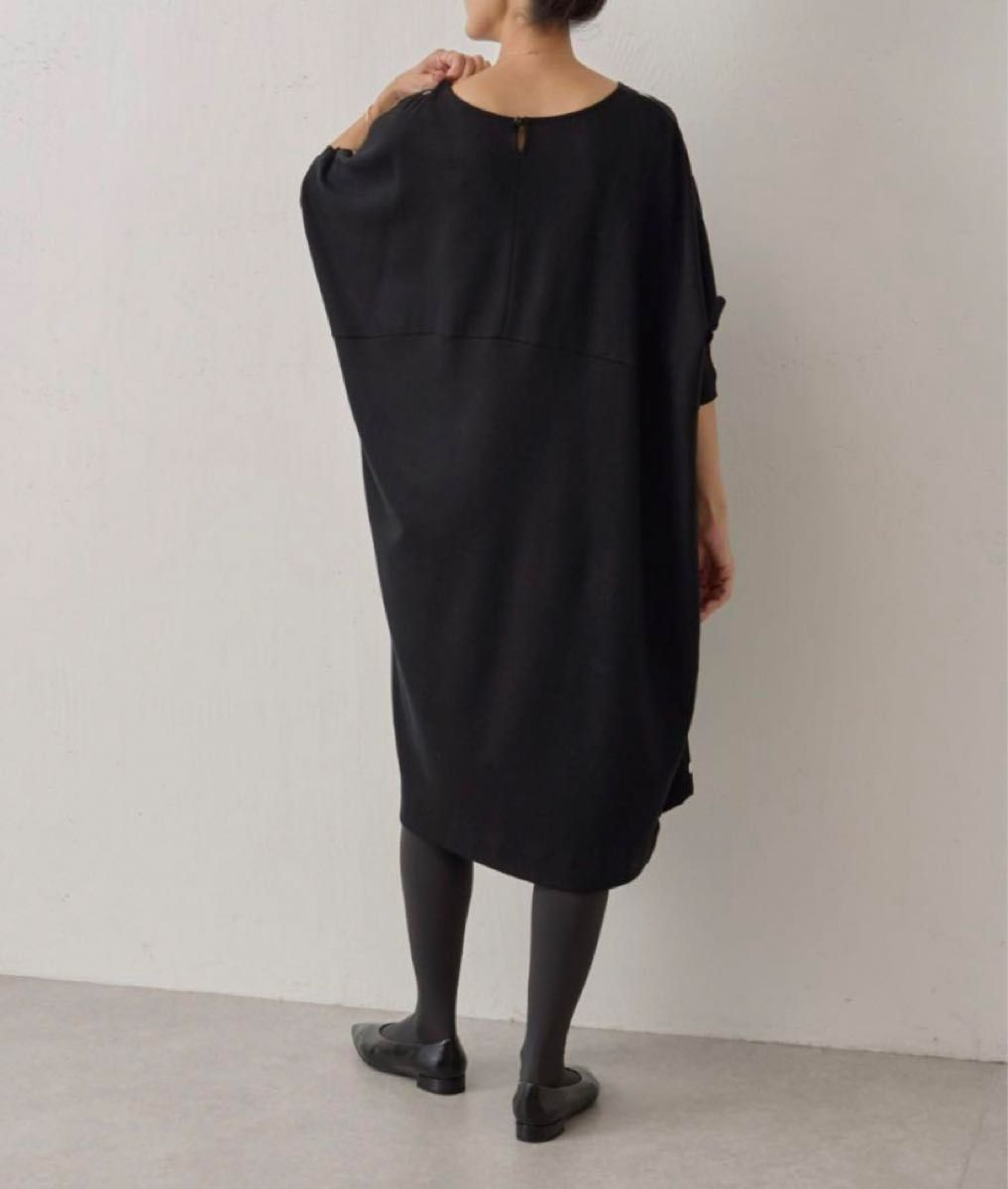 未使用品 BEARDSLEY ビアズリー フロントドットワンピース M 1号 未使用品 BEARDSLEY ビアズリー フロントドットワンピース M 1号