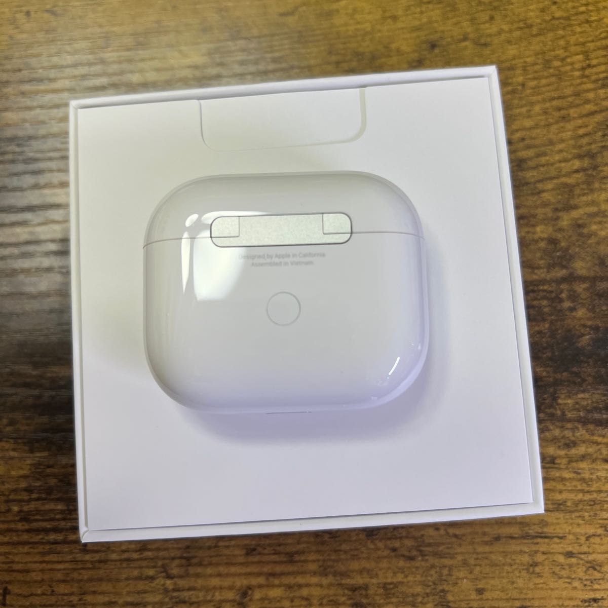 新品未使用品  Apple AirPods 第3世代　 充電器　充電ケース　 CASE ワイヤレスイヤホン