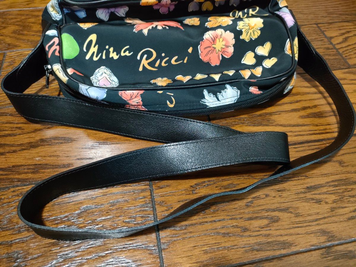 NINA RICCI ニナリッチ ナイロン 総柄 ショルダーバッグ/|Yahoo NINA RICCI ニナリッチ ナイロン 総柄 ショルダーバッグ/|Yahoo
