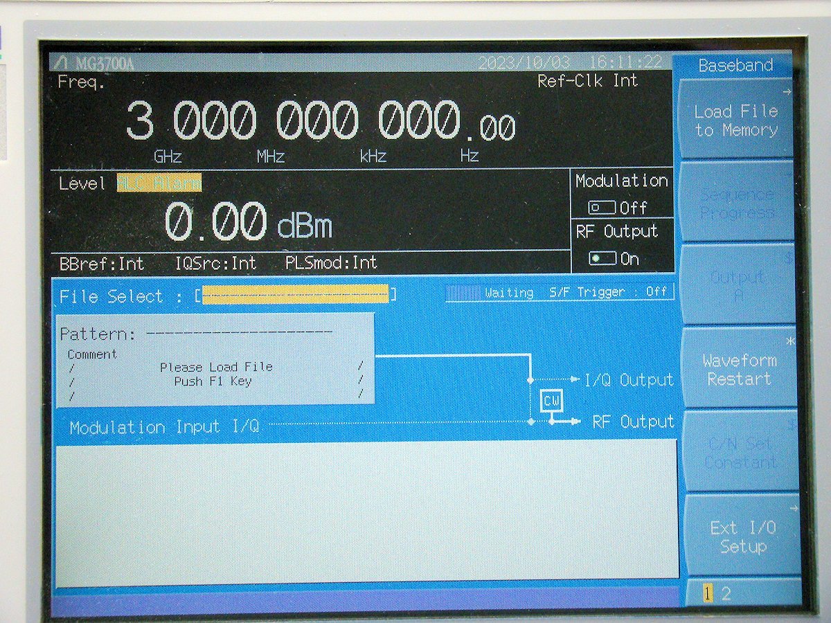 Anritsu アンリツ MG3700A ベクトル信号発生器 ベクトルシグナルジェネレータ 3GHz OPT021/MX370084A ISDB-Tmm Vector Signal Generatorの画像2