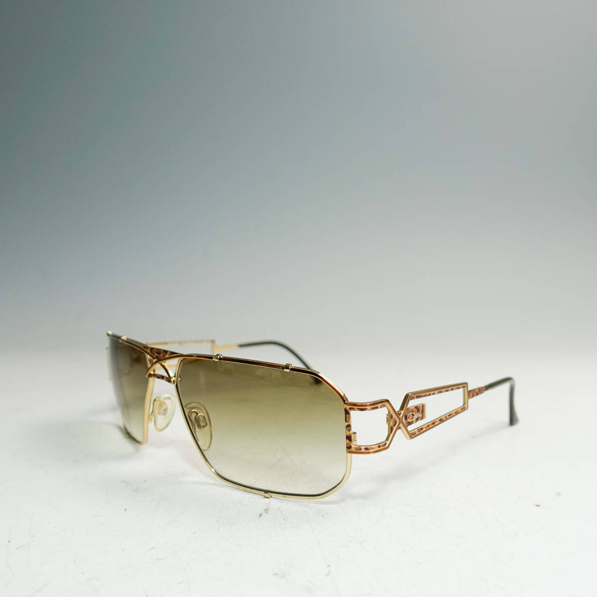 CAZAL カザールサングラスドイツ製MOD.9001 COL.529 63 15 130 ヒョウ