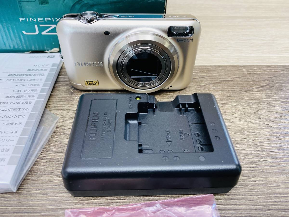 美品・動作確認済み】FUJIFILM FINEPIX JZ300 コンパクトデジタル