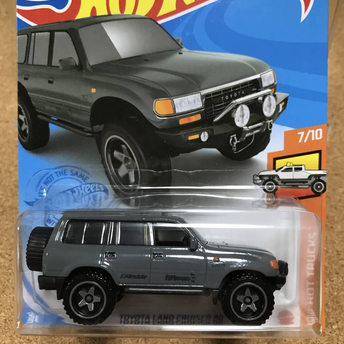 《038》 TOYOTA LAND CRUISER 80 トヨタ・ランドクルーザー　ランクル　ハチマル　グレー　未開封 ホットウィール Hot Wheels_画像1