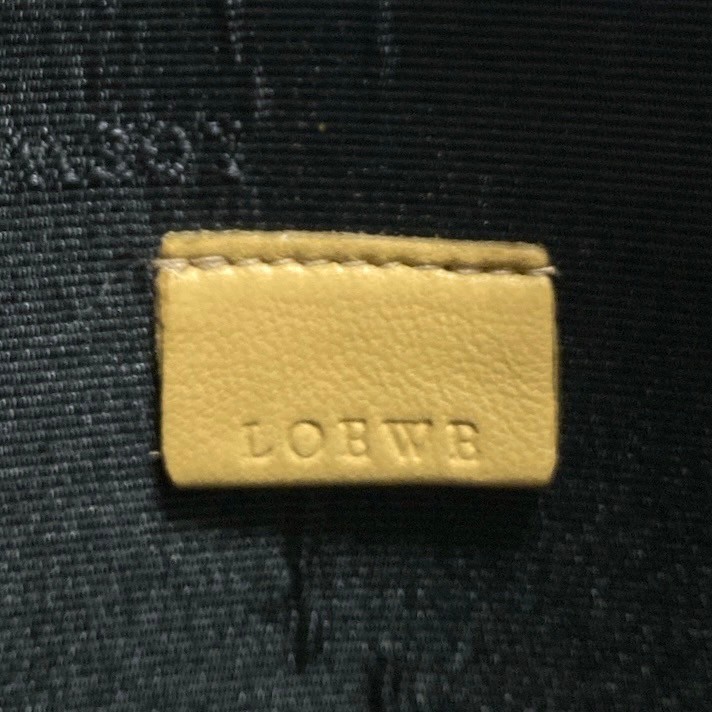  прекрасный товар Loewe сумка бардачок napa кожа дыра грамм Испания производства бежевый 23J14-B2
