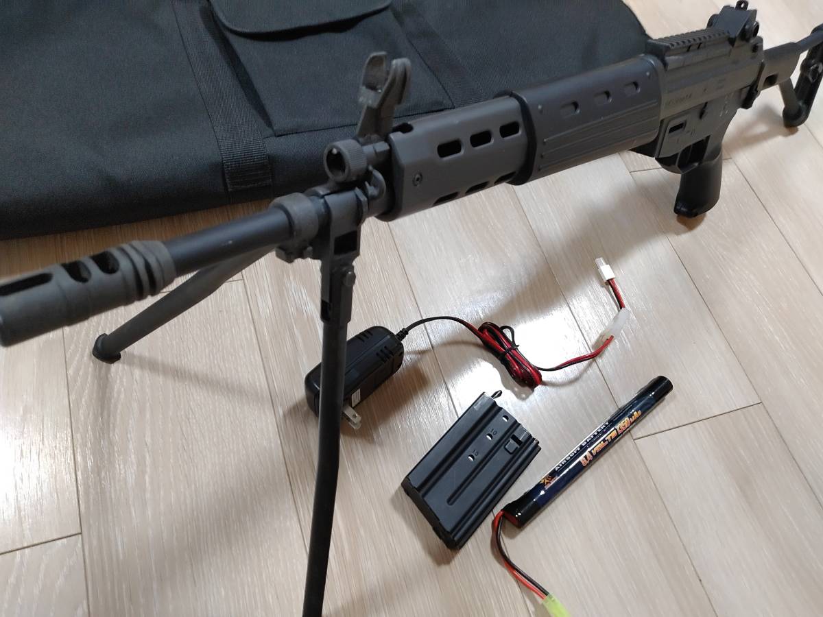 マルイ 89式小銃 折曲銃床式 バッテリー充電器 ガンケース付 スタンダード電動ガン|Yahoo!フリマ(旧PayPayフリマ)