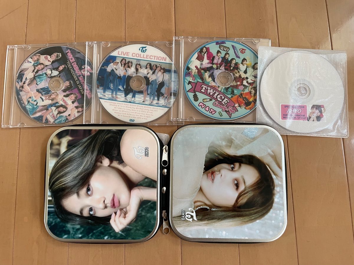 TWICE トゥワイス グッズ まとめ売り うちわ CD DVD トレカ 缶バッジ