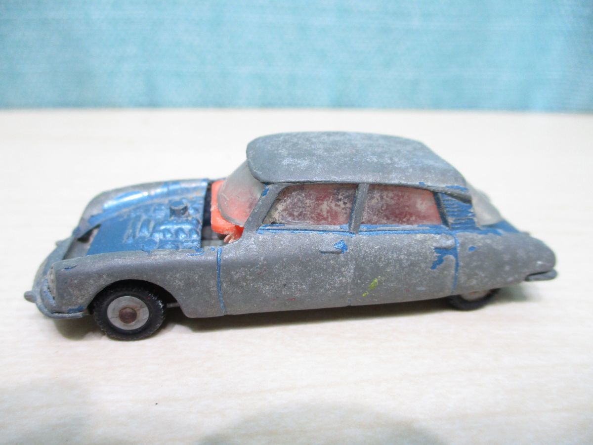 ネONC-54 【当時物・ジャンク】MAJORETTE マジョレットNo.13■CITROEN DS 21シトロエン■MADE IN FRANCE フランス製 ミニカー■昭和レトロ_画像6