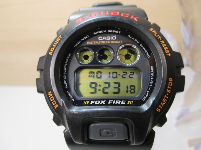 ☆CASIO G-SHOCK FOX FIRE 三つ目 腕時計(DW-6900B)②!!_画像1