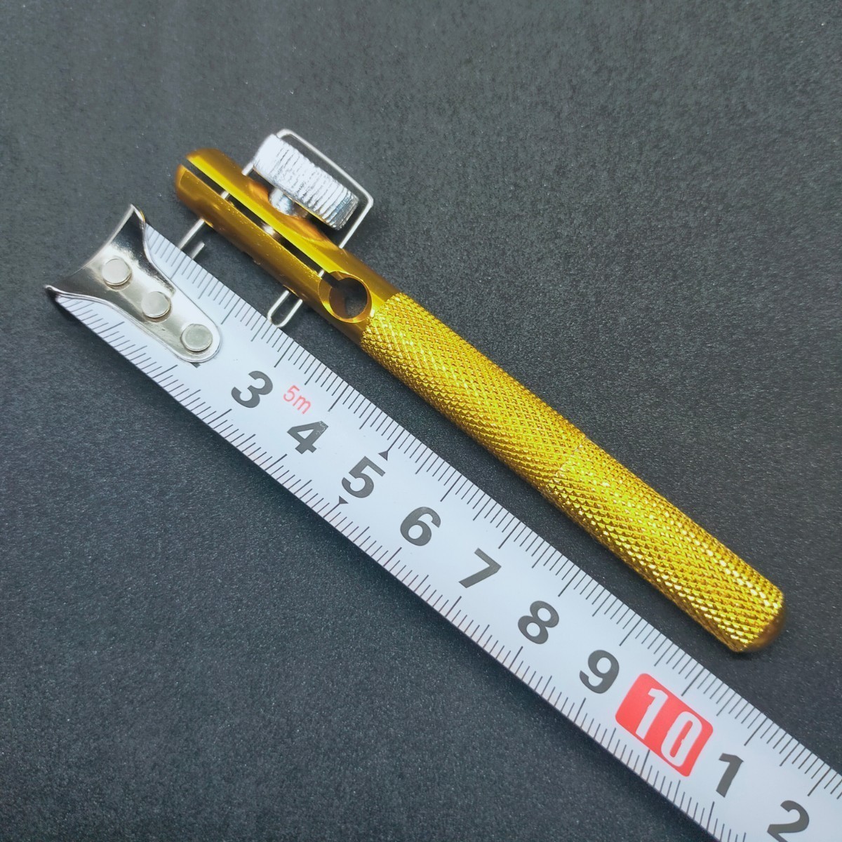 新品 送料込 手動式針結び器 釣針とハリスを簡単に結束するツール
