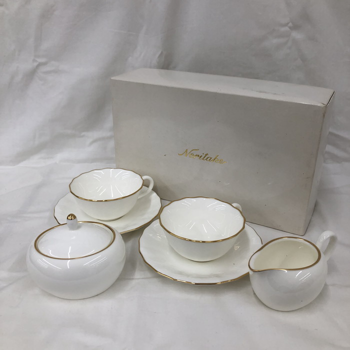 未使用Noritake カップ＆ソーサー＆シュガーポット＆ミルクピッチャー 4点セット [jgg]_画像1