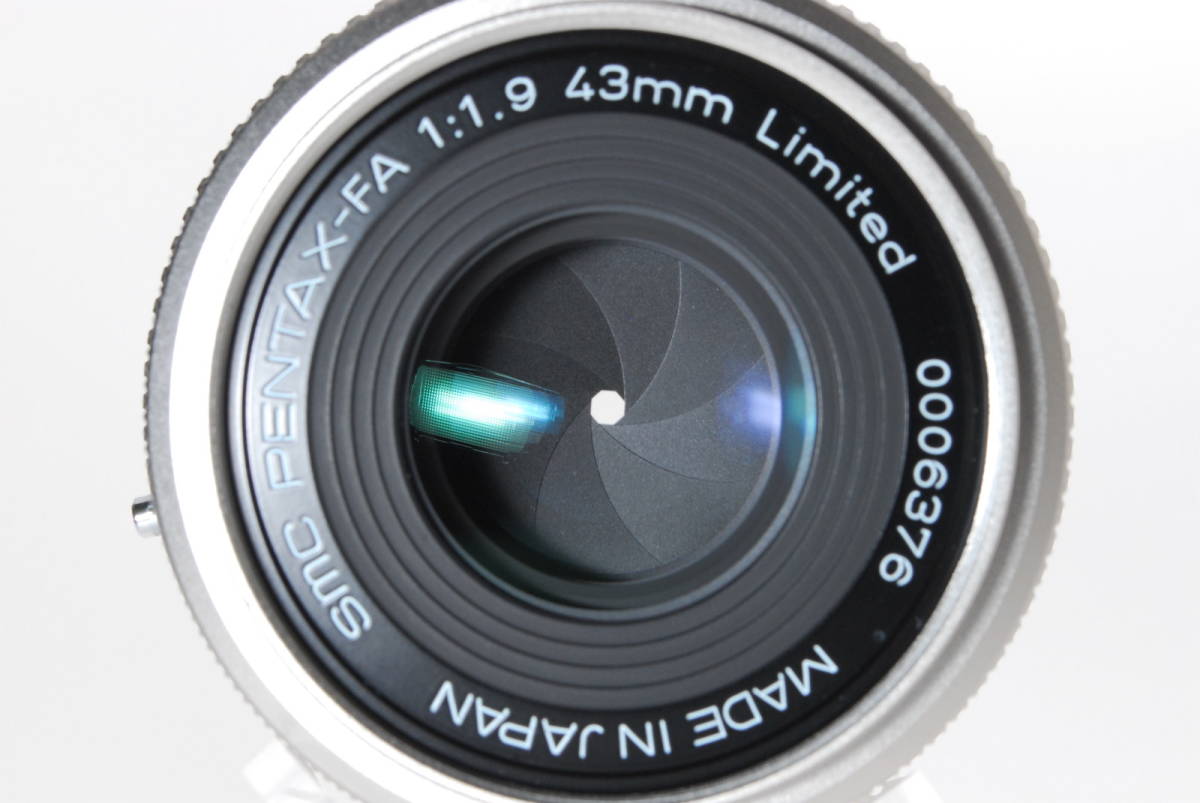 ■ 美品 ■ペンタックス SMC PENTAX-FA 43mm F1.9 Limted シルバー・フード付 #17496_画像10