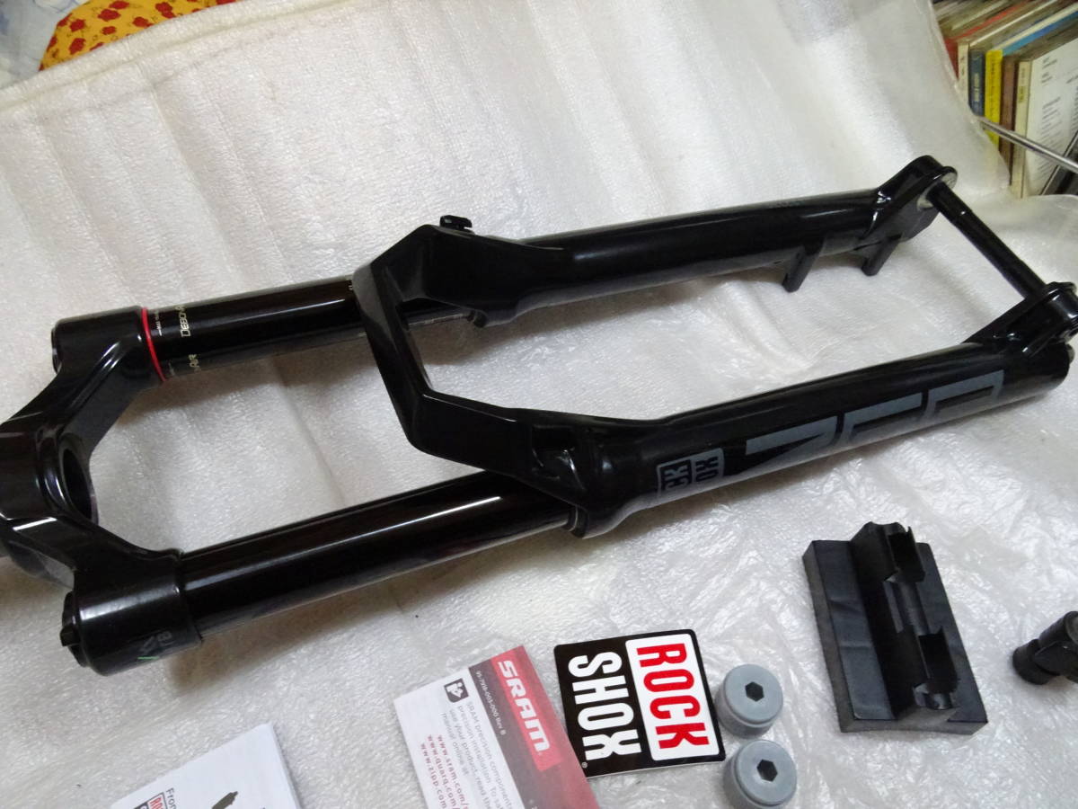 新品 ROCKSHOX SID SELECT+ SL 29er 15X110 リモート トラベル 新品 ROCKSHOX SID SELECT+ SL 29er 15X110 リモート トラベル
