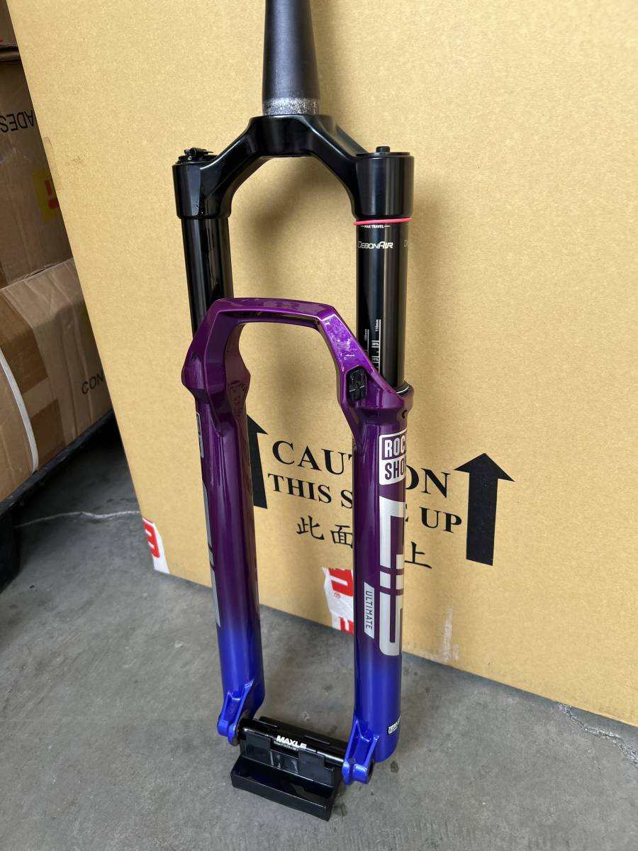 新品 ROCKSHOX SID ULTIMATE 29er 15X110 リモート トラベル：110mm _画像1