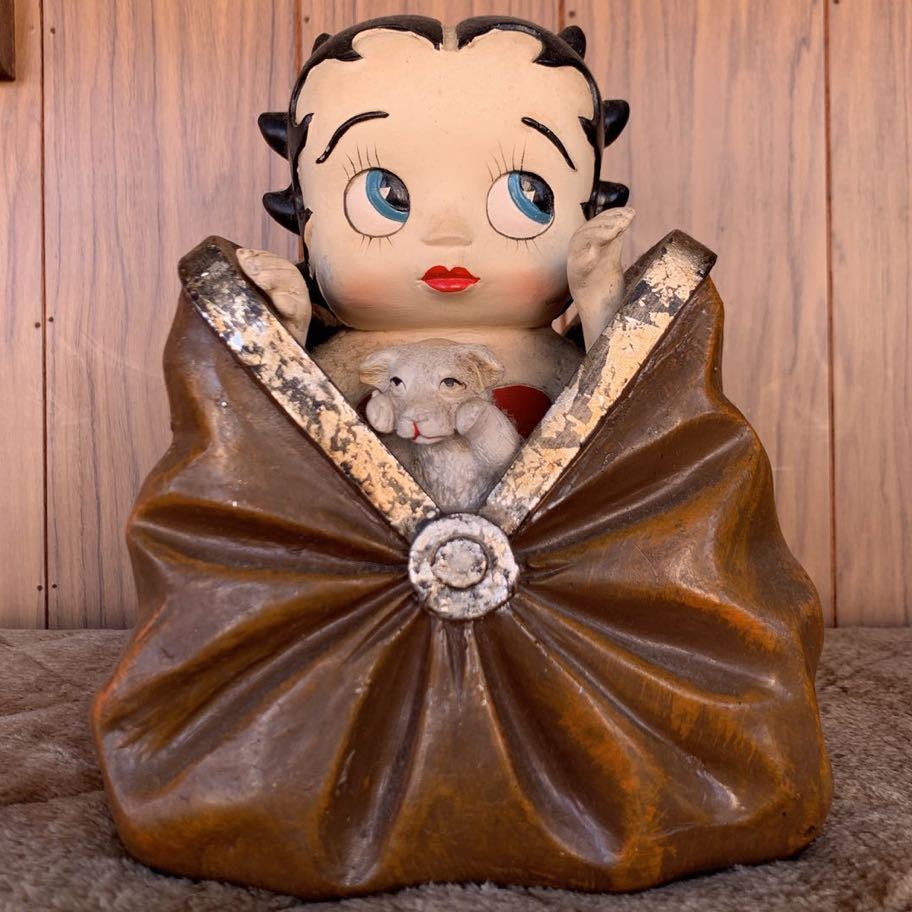 ベティブープ betty boop ベティちゃん ①ベティ置物 バッグの中の子犬とベティちゃん 20㎝×30㎝×高さ26㎝ 樹脂製？_画像3