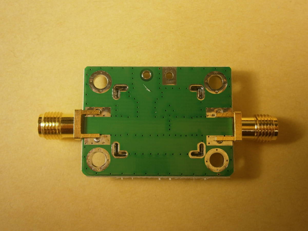 送料120円　マイクロ波アンプ NF0.6dB　広帯域4GHz Gain 18dB 出力+22.7dBmW_画像2