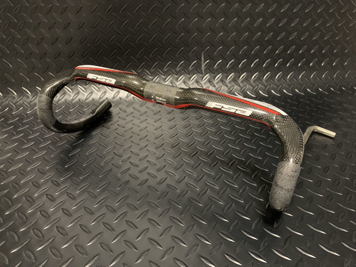 豪華で新しい 400mm(C-C) エアロ ドロップハンドル カーボン K-WING