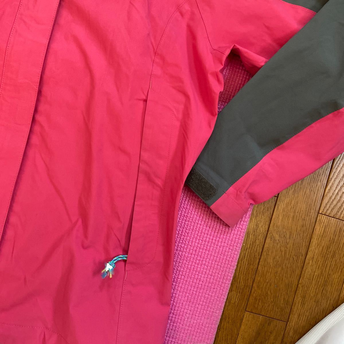 ◆berghaus バーグハウス GORE-TEX ARCOBALENO ナイロンジャケット 10号 SMサイズ相当 USED品◆ピンクグレーの画像3