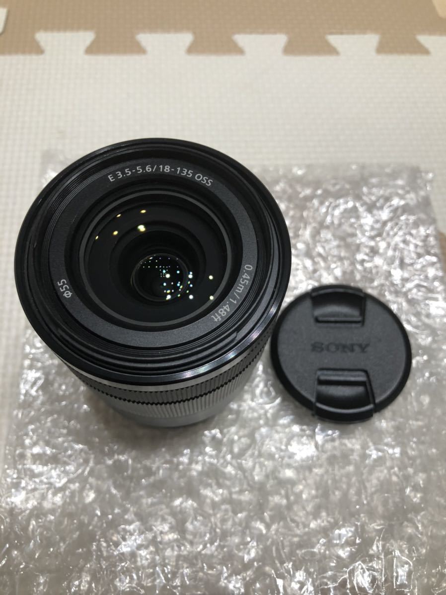 ★新品同様★SONY/ソニーE 18-135mm F3.5-5.6 OSS α(アルファ)Eマウント用レンズ / SEL18135_画像1