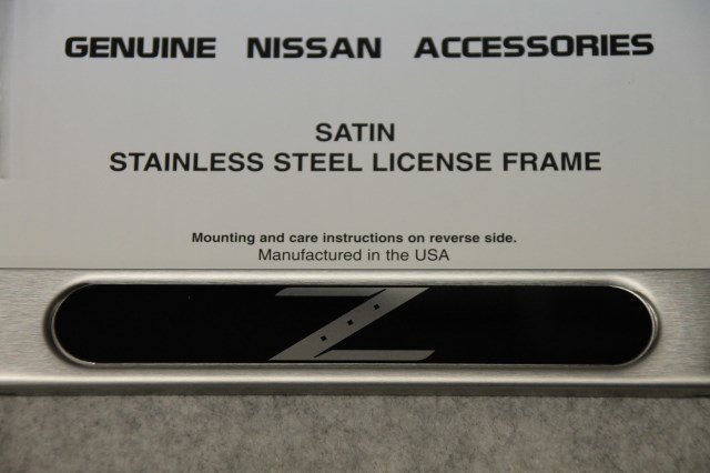  Fairlady Z Z33 350Z number frame North America Nissan original made of stainless steel satin NISSAN 350Z 999MB-ZP000SA