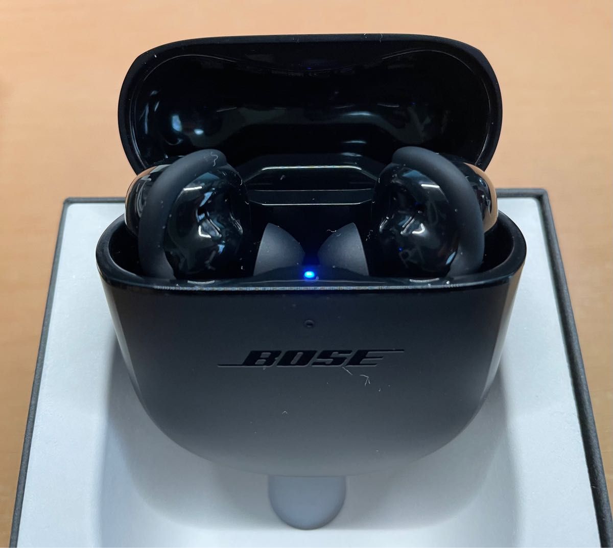 Bose QuietComfort Earbuds II + Spigenケース|PayPayフリマ