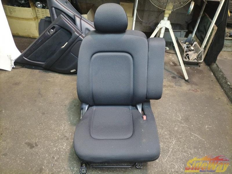 V_bB(NCP31) original seat driver`s seat side [A32T]