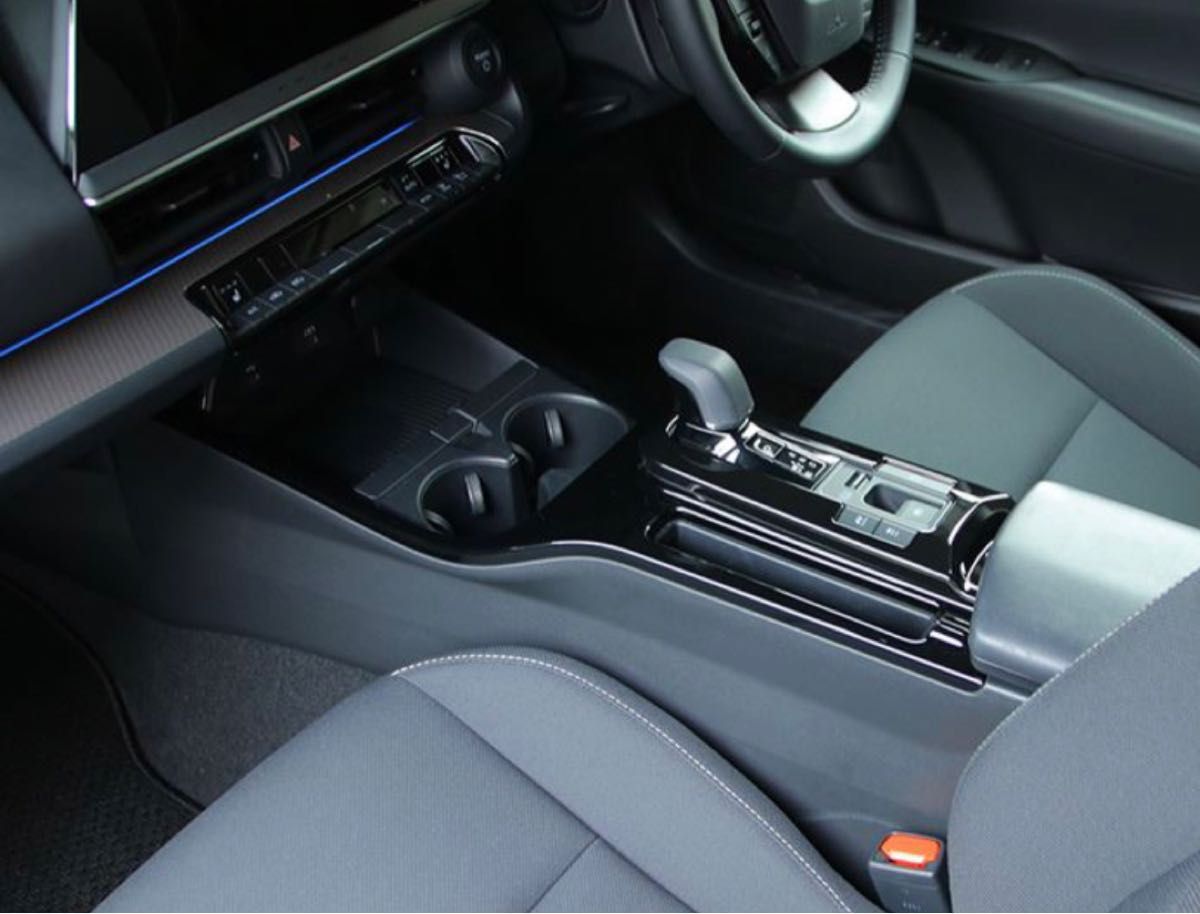 プリウス 60系 新型Prius シフトパネルカバー【C708】｜Yahoo