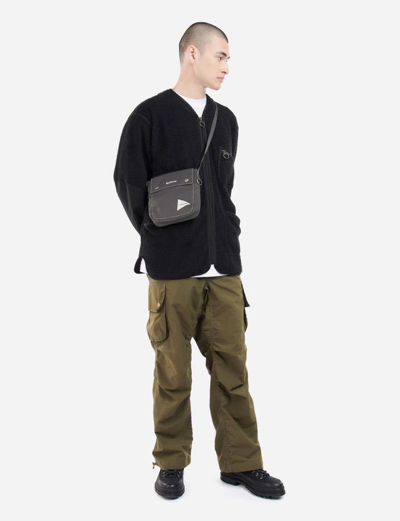 新品レア Barbour バブアー × and wander アンドワンダー コラボ 新品レア Barbour バブアー × and wander アンドワンダー コラボ