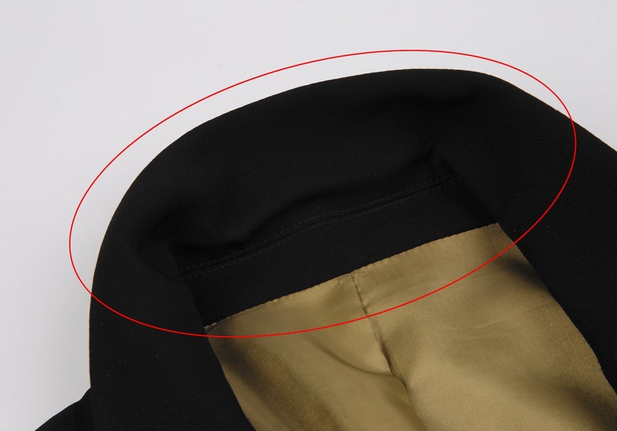 ジャンポールゴルチエ クラシック トリアセテートポリピークドラペル1Bジャケット 黒42_襟裏に汚れがあります。