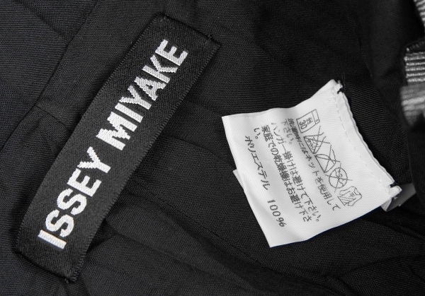 イッセイミヤケ メンISSEY MIYAKE MEN ポリシワプリーツリバーシブルジャケット シルバー黒F 【メンズ】_画像10