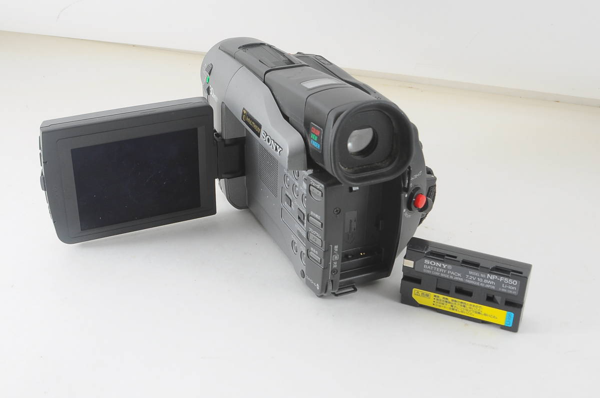 [キ MOM06]動作品 SONY CCD-TRV91 デジタルビデオカメラ 8mmビデオカメラ Hi8 Handycam ハンディカム ソニー_画像3