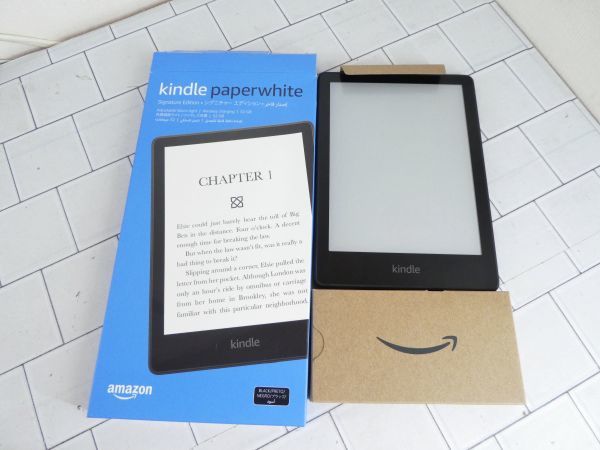 Amazon アマゾン Kindle Paperwhite シグニチャーエディション 第11