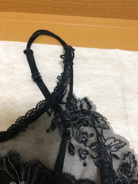  new goods Triumph[to Lynn p] high class . black color camisole *1 ten thousand 780 jpy -1980 jpy prompt decision *LL size *frola-re, slip, postage 140 jpy ~
