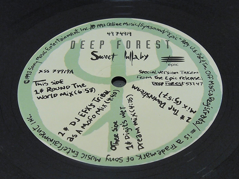 DEEP FOREST / SWEET LULLABY REMIX 12inch レコード 1993年 Epic F_画像3
