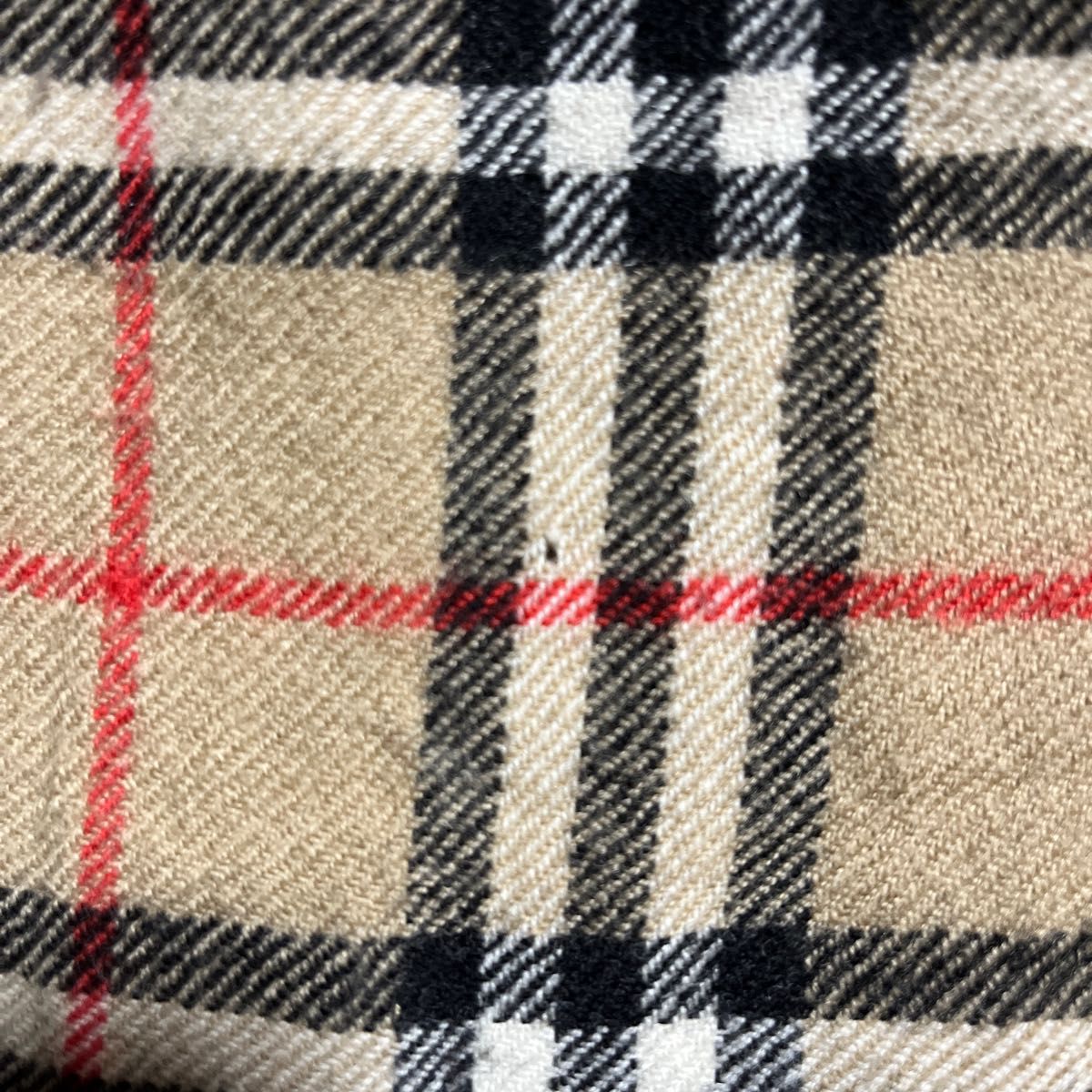 《最終価格SALE》【中古】Burberry（バーバリー）大判ブランケット　ストール　膝掛け　マフラー　ショール