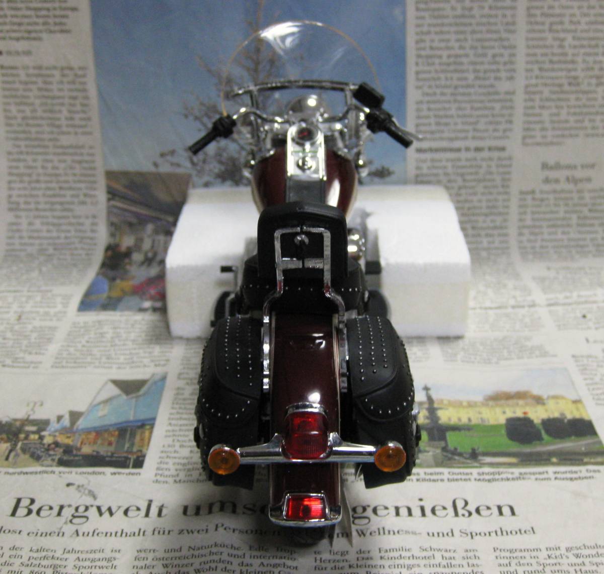 ☆絶版*フランクリンミント*ハーレー*1/10*1989 Harley-Davidson Heritage Softail Classic マルーン/クリーム_画像4