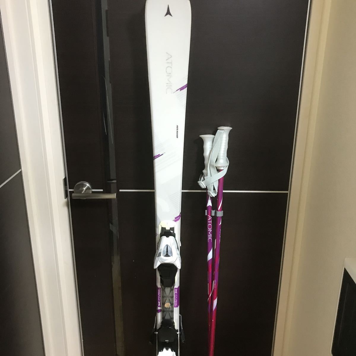 世界的に スキーセット中古品 女性用 150cm~ - fishtowndistrict.com