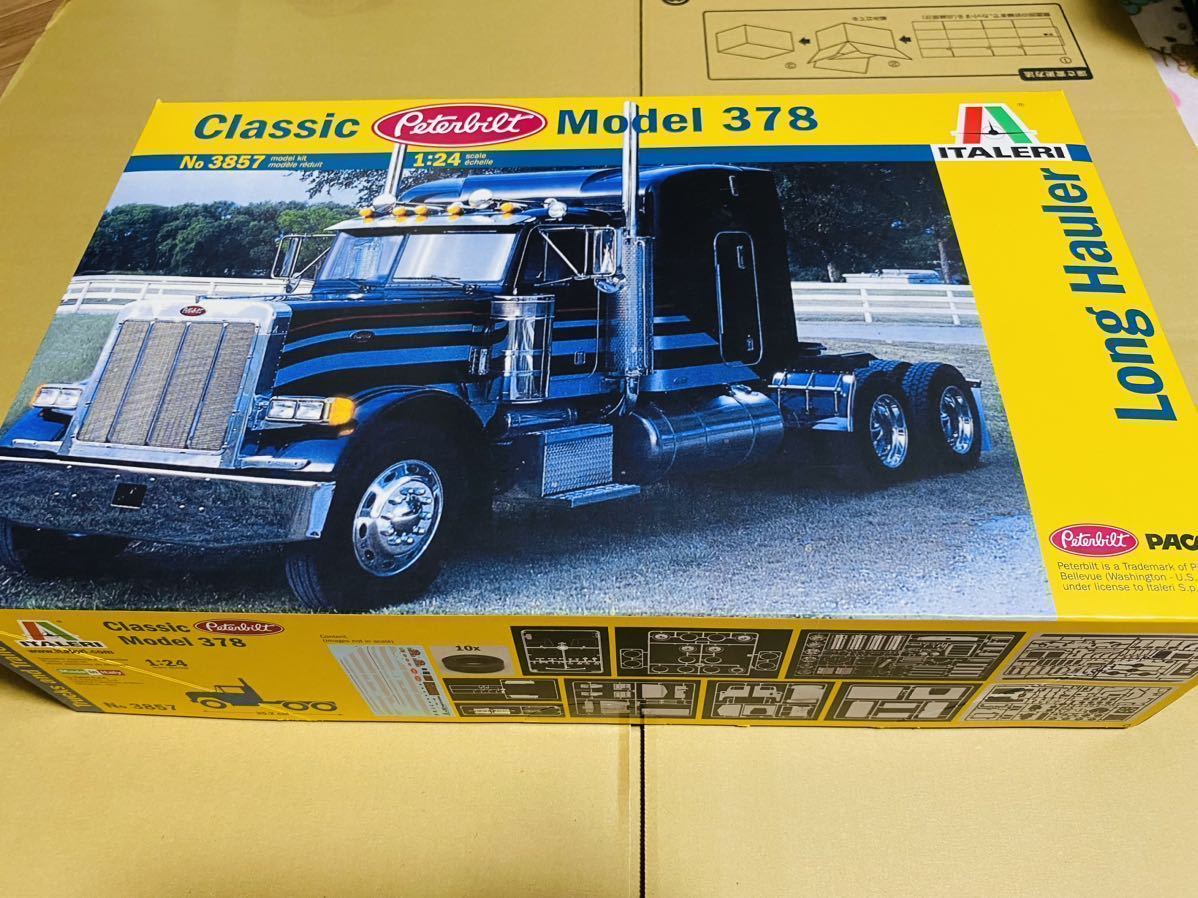 ITALERI/イタレリ 1/24 ピータービルト 378 ロングハウラー セミトレーラー トラック プラモデル 未組立 Peterbilt Model 378 Long Hauler_画像1