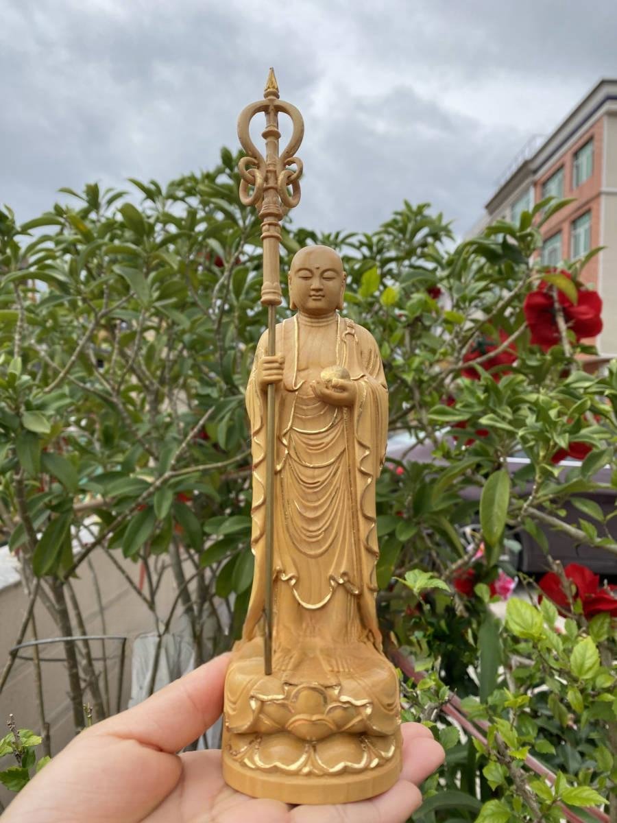 仏教美術 地蔵菩薩立像 仏像 彫刻 自然木 職人 手作り 置物 美術品 東洋彫刻 高さ18cm