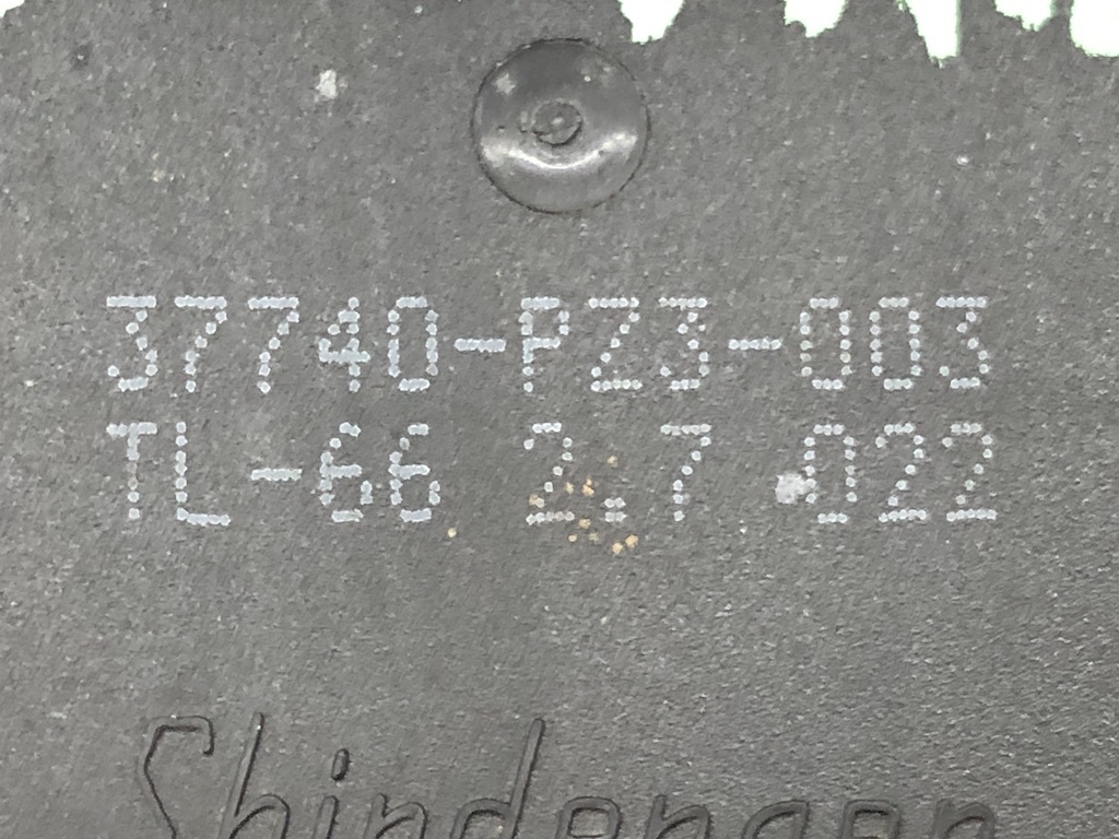 _b154435 ホンダ アクティトラック SDX HA3 サブファン タイマー コンピューター コントローラー 37740-PZ3-003 HA4 バン HH3 HH4_画像2