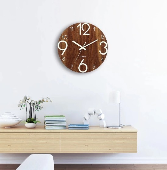 木製 壁掛け時計 レトロ 夜光 モダン ナイトライト 装飾 リビング 寝室 Aaa105_画像4