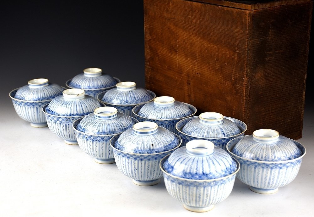 【蔵A1074】古伊万里　染付よろけ紋蓋茶碗　十客　江戸時代