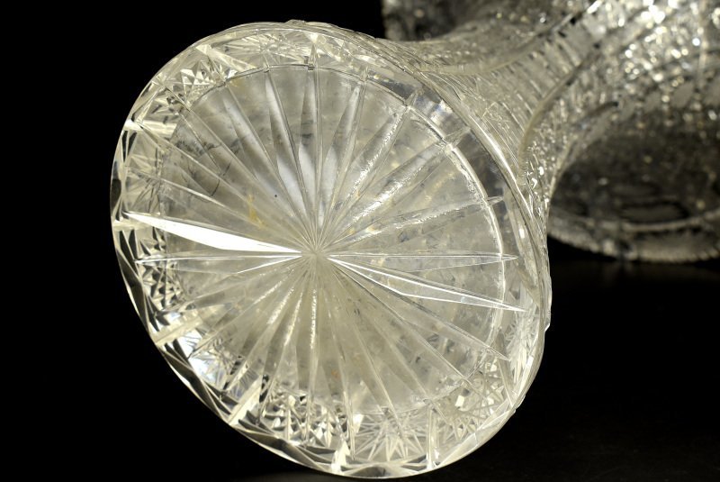 【蔵A2092】ボヘミアガラス　クリスタル　ハンドカット500pk　花瓶フラワーべース　箱付