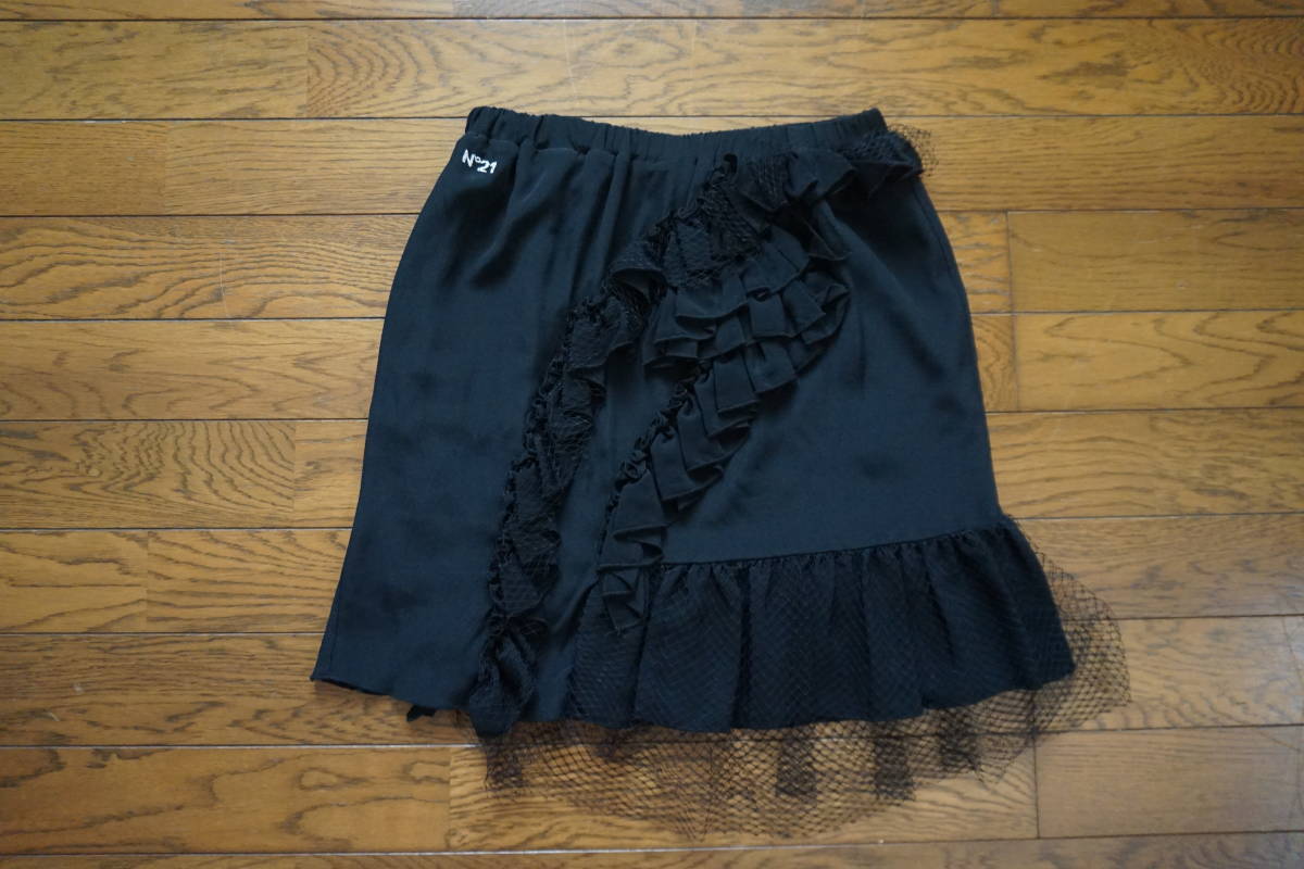 新品 　◆　 N°21 　KIDS　 ヌメロヴェントゥーノ 　◆　 スカート　 ◆ 　size 38 (日本サイズ約140cm) _画像1