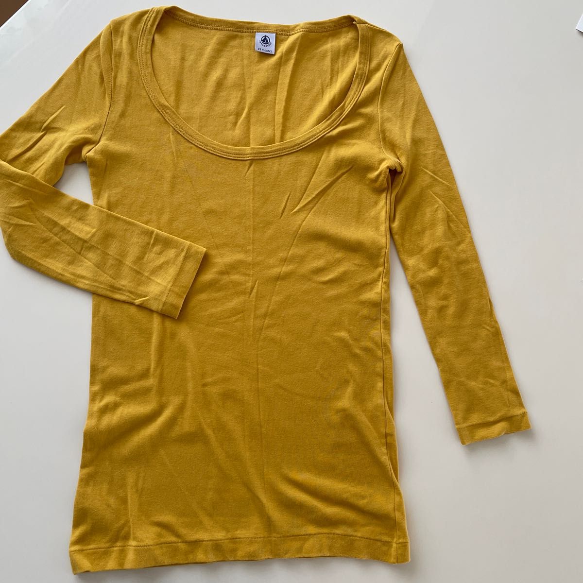 PETIT BATEAU（プチバトー）ラウンドネック 七分袖Tシャツ  イエロー　XS 14ANS